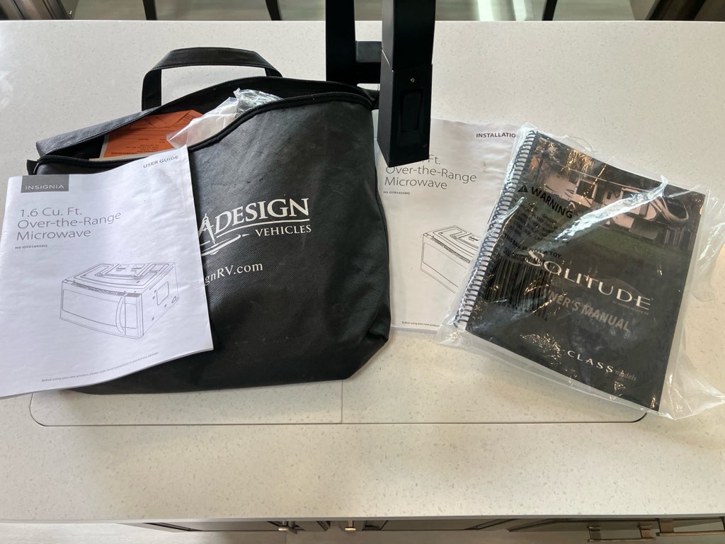 2021 GRAND DESI ST 375 RES SOLI