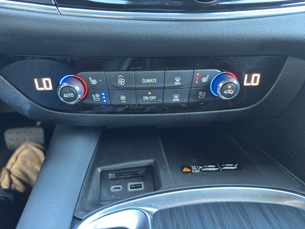 2024 Buick Enclave Premium