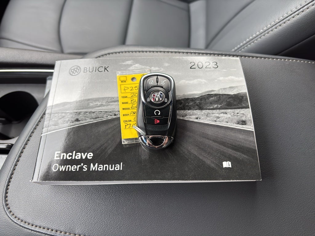 2023 Buick Enclave Premium