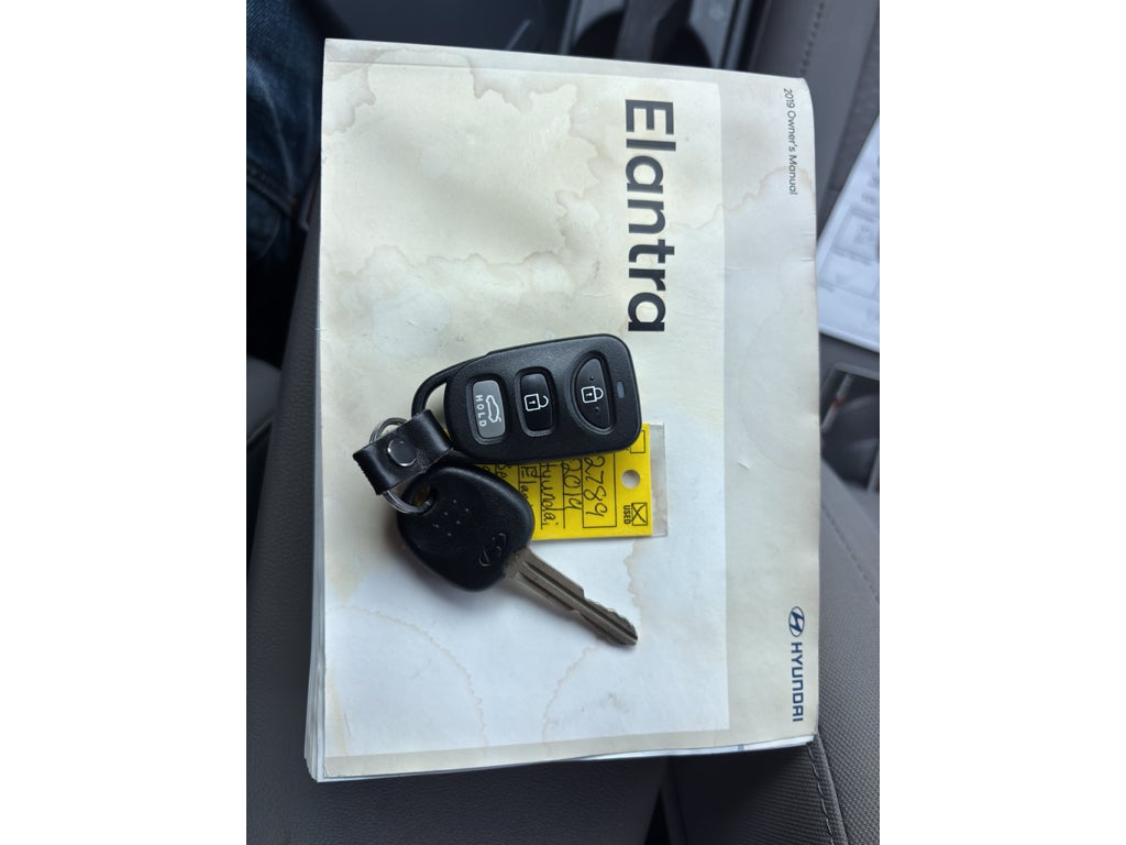 2019 Hyundai Elantra SE
