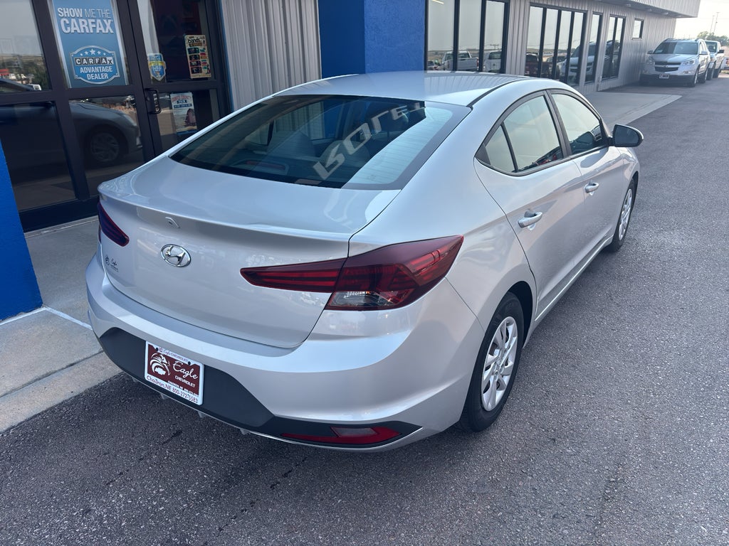 2019 Hyundai Elantra SE