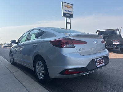 2019 Hyundai Elantra SE