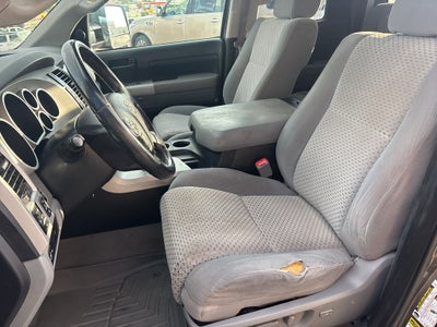 2008 Toyota Tundra 4WD Truck SR5