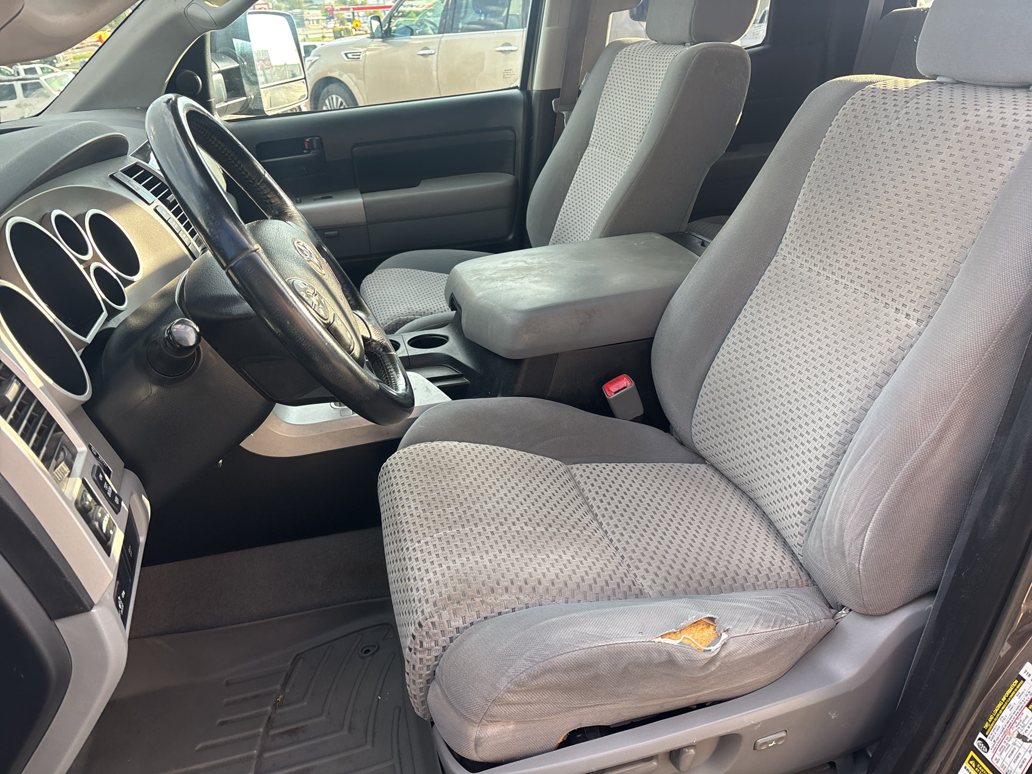2008 Toyota Tundra 4WD Truck SR5