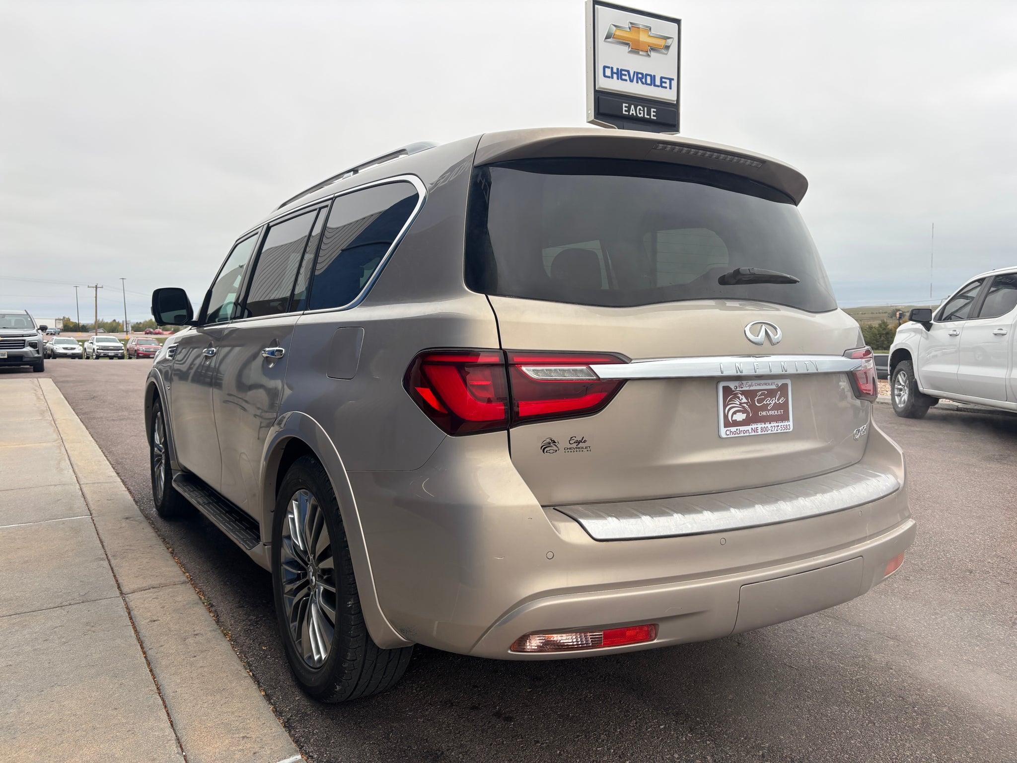 2019 INFINITI QX80 LUXE