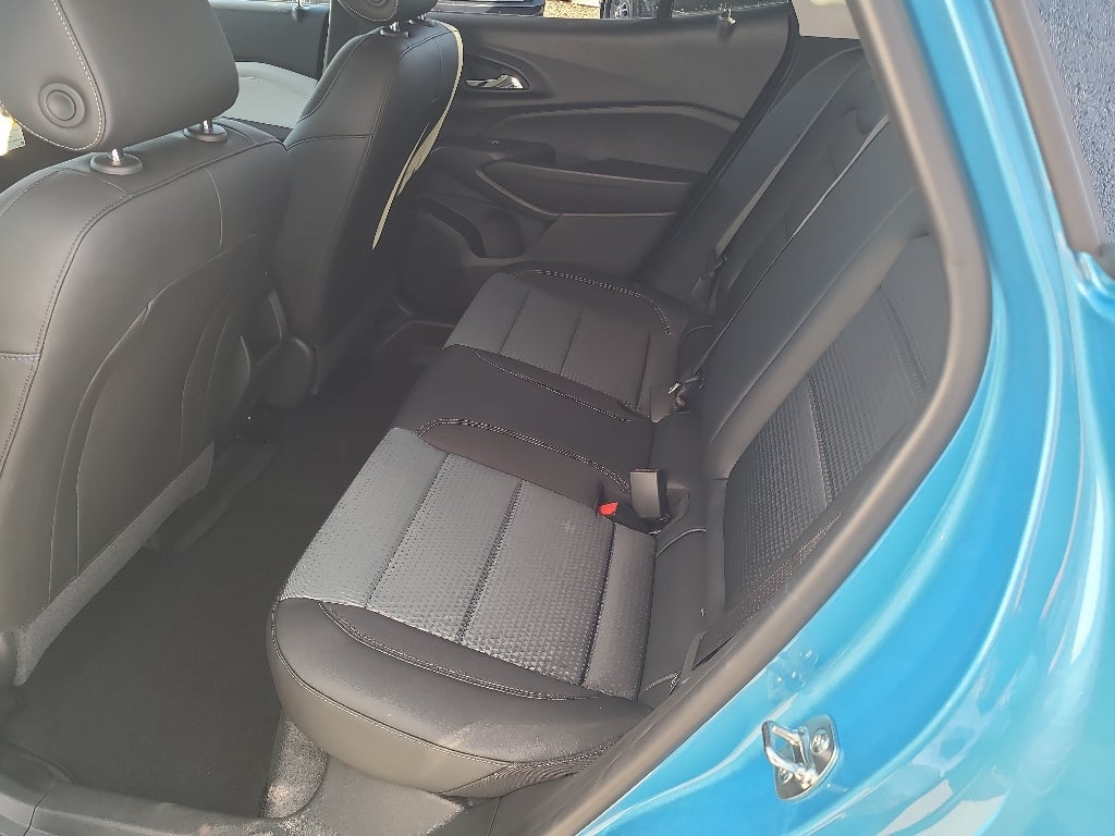 2026 Chevrolet Trax LT - Photo 11