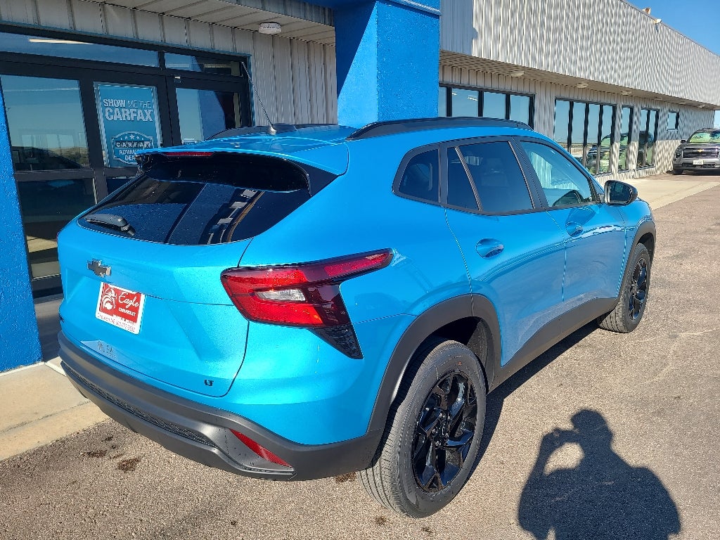 2026 Chevrolet Trax LT - Photo 8