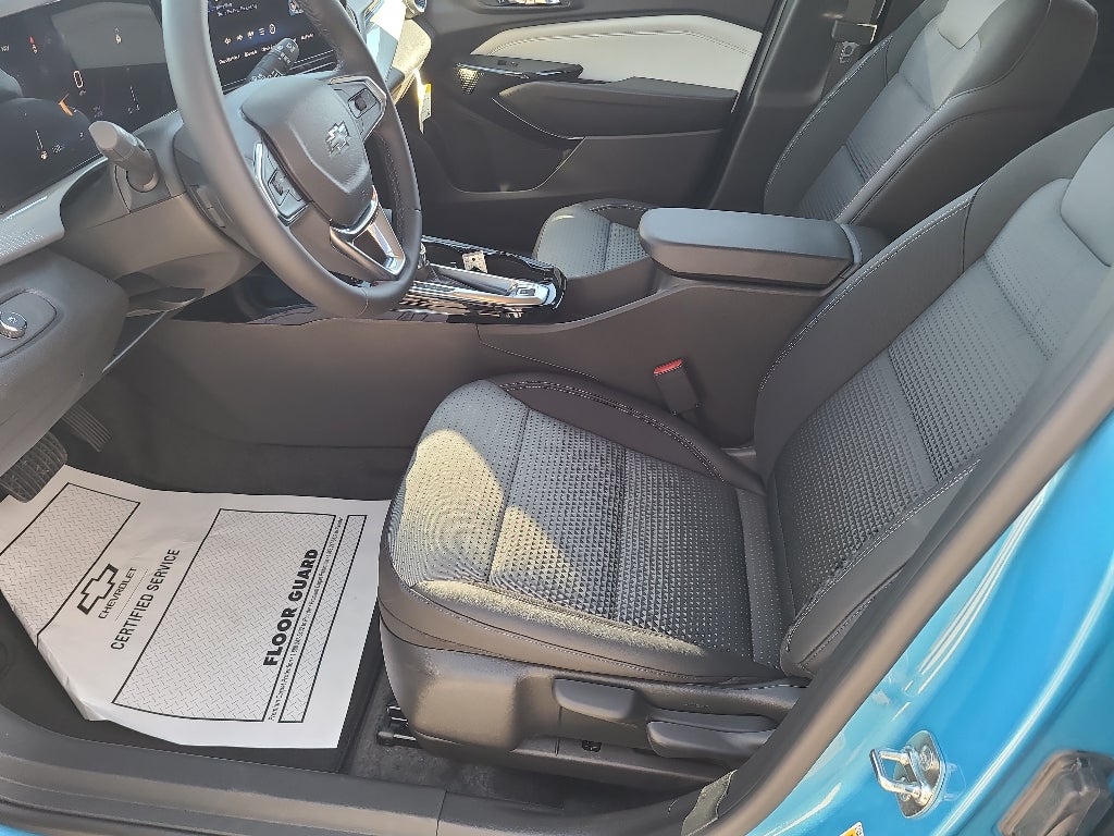 2026 Chevrolet Trax LT - Photo 9