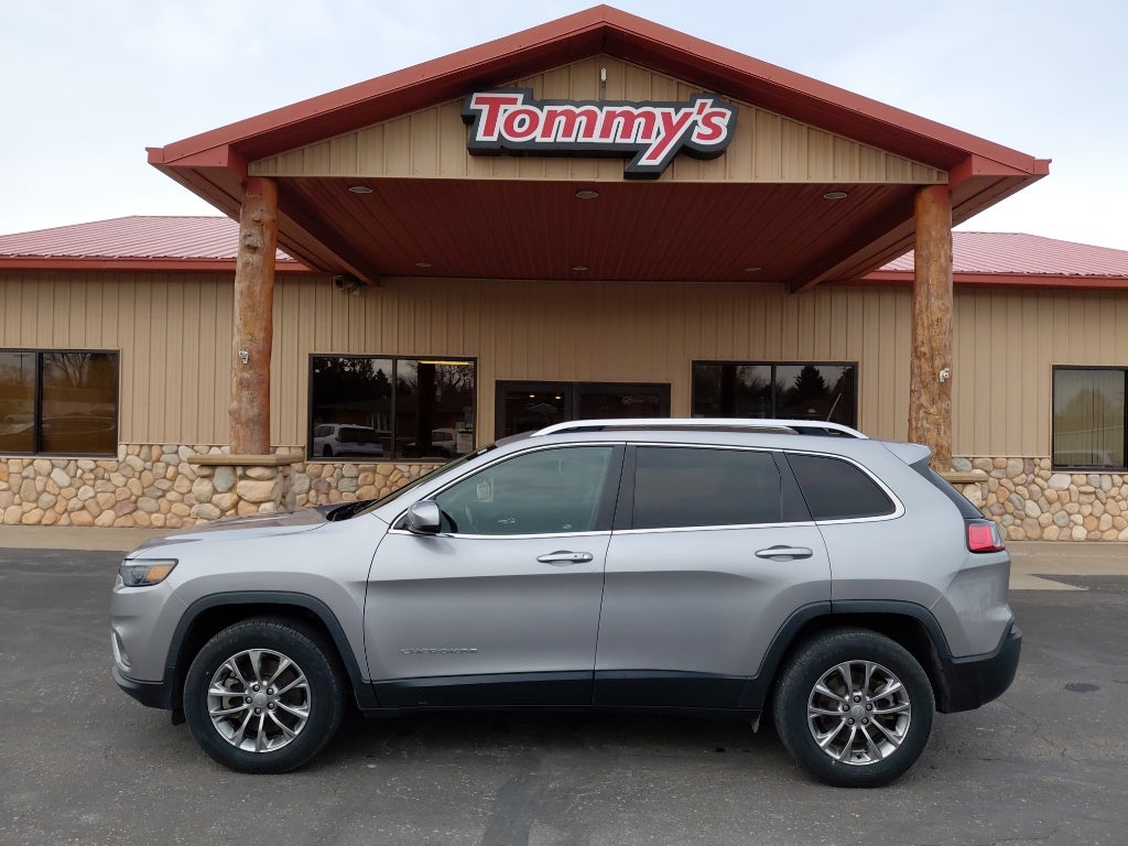 2021 Jeep Cherokee Latitude Lux (US) / Altitude (Can)