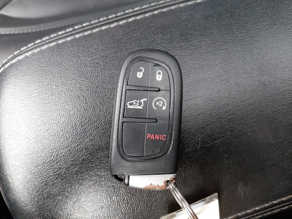 2021 Jeep Cherokee Latitude Lux (US) / Altitude (Can)