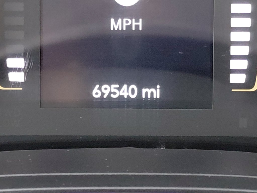 2021 Jeep Cherokee Latitude Lux (US) / Altitude (Can)