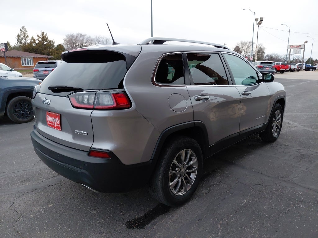 2021 Jeep Cherokee Latitude Lux (US) / Altitude (Can)