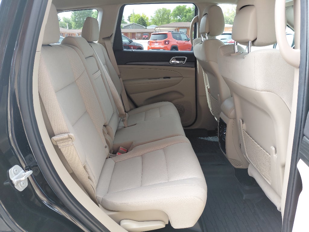 2019 Jeep Grand Cherokee Base