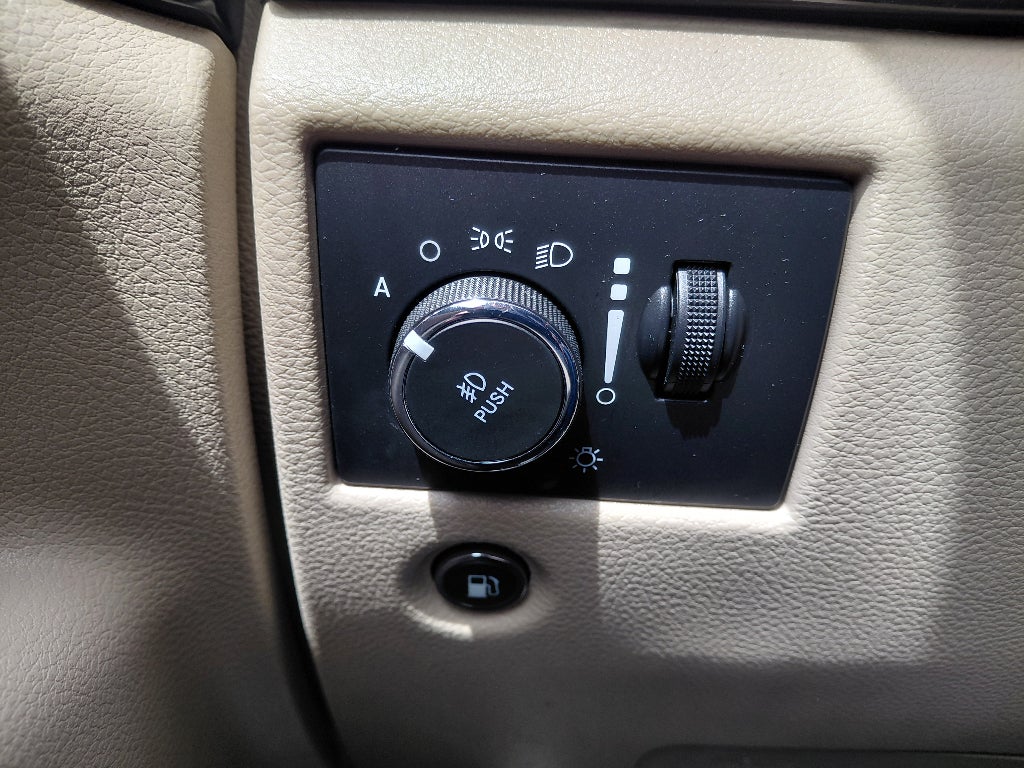2019 Jeep Grand Cherokee Base