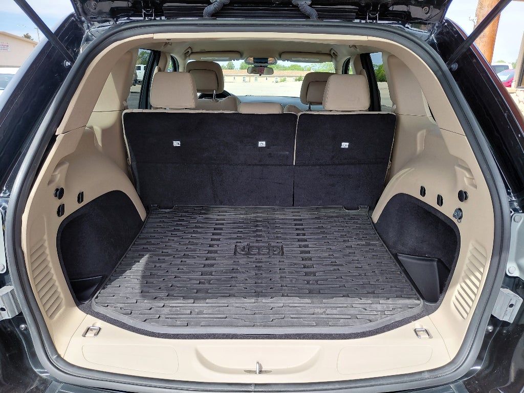 2019 Jeep Grand Cherokee Base