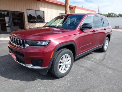 2023 Jeep Grand Cherokee L Laredo / Altitude