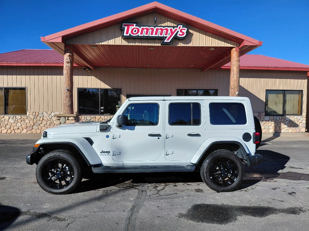 2025 Jeep Wrangler 4xe Sahara