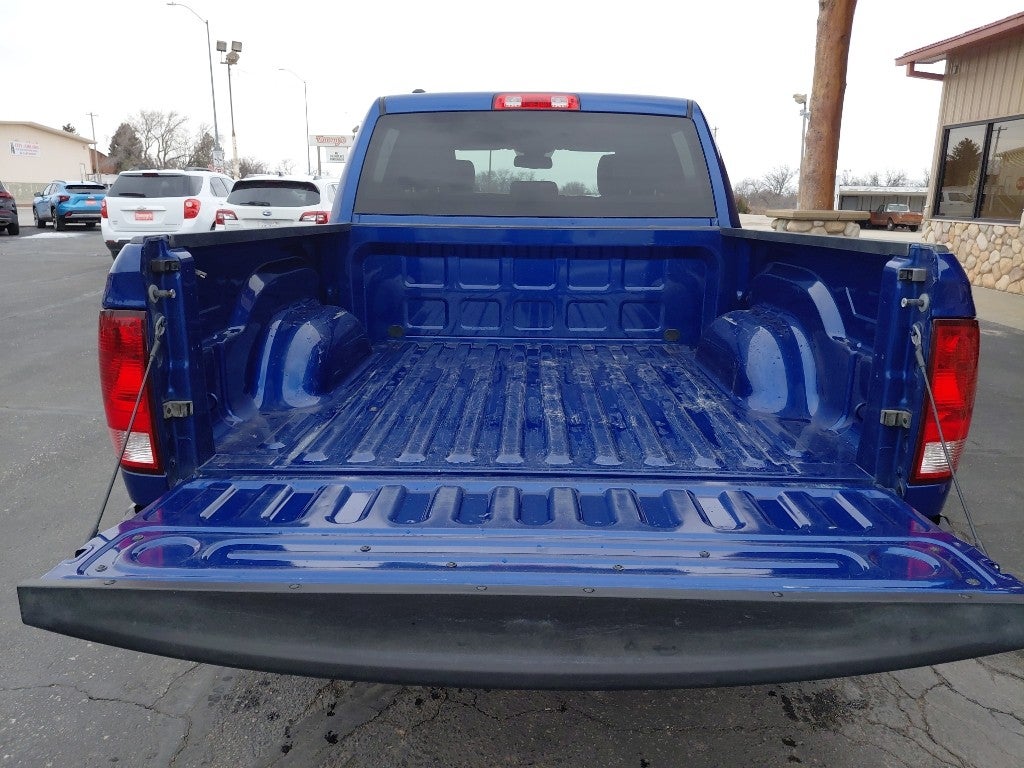 2016 RAM 1500 Base