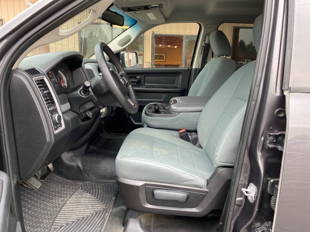 2016 RAM 1500 Base
