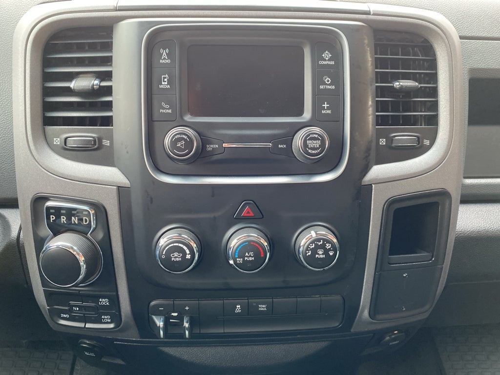 2016 RAM 1500 Base