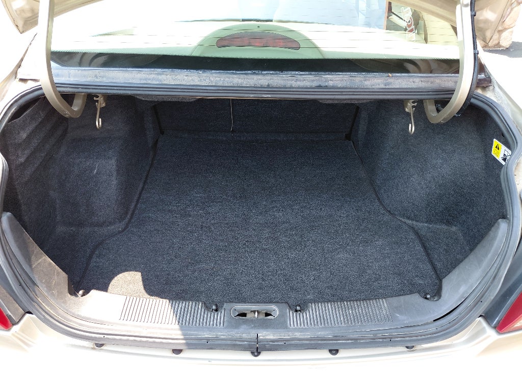 2000 Ford Taurus SES (SE SVG)