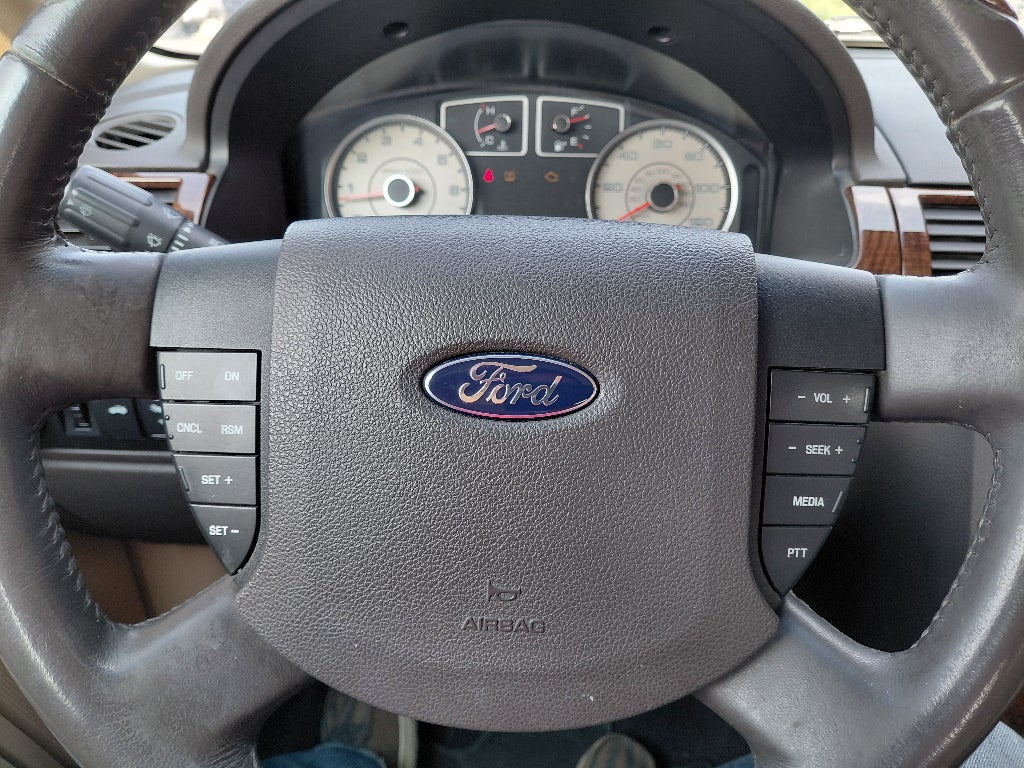 2008 Ford Taurus Limited
