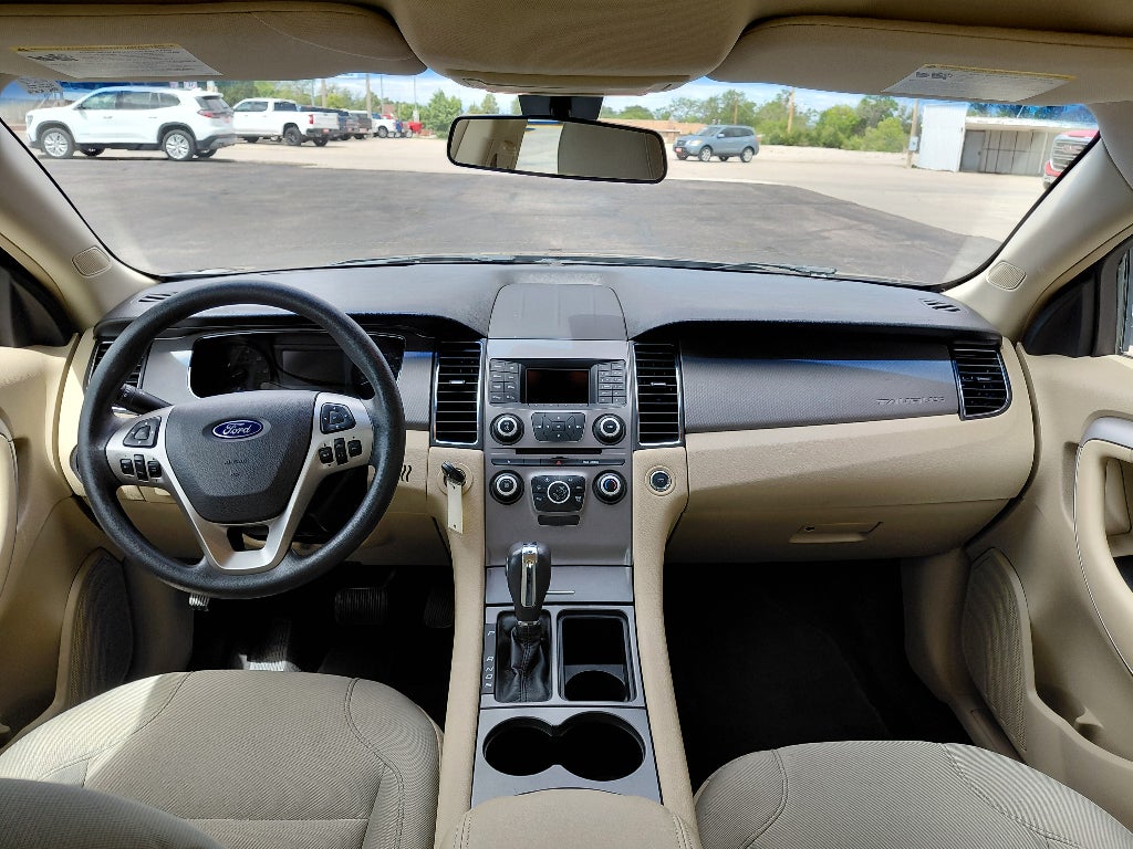 2018 Ford Taurus SE