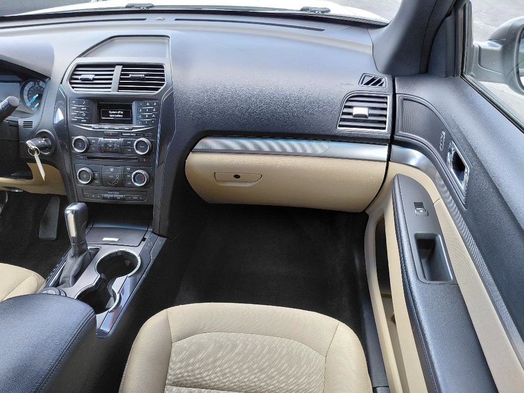 2016 Ford Explorer Base
