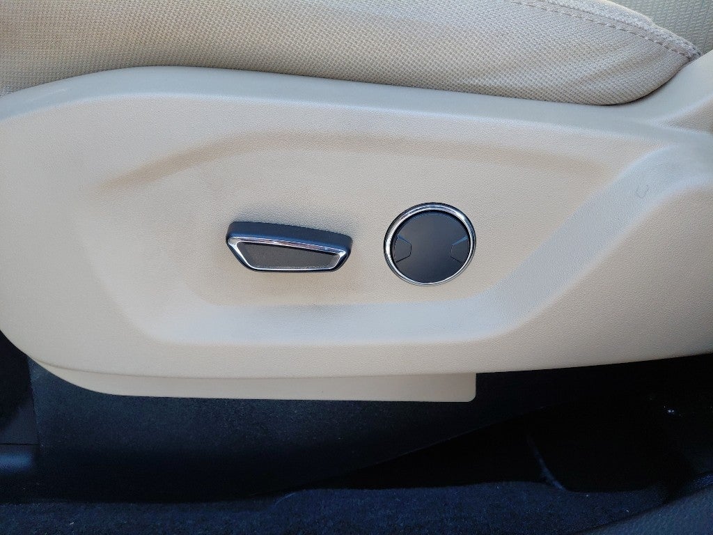 2017 Ford Explorer Base