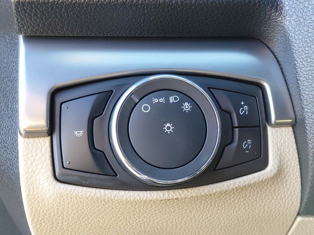 2017 Ford Explorer Base