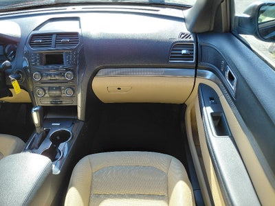 2017 Ford Explorer Base