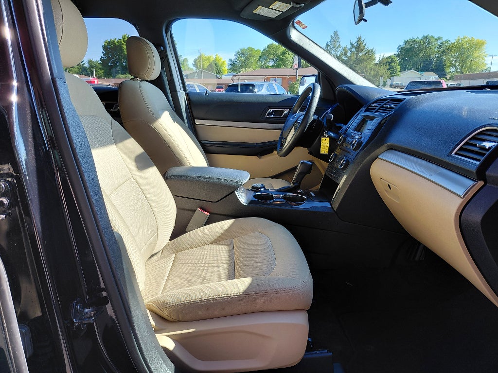 2017 Ford Explorer Base
