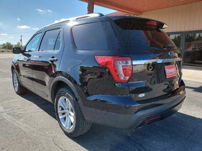 2017 Ford Explorer Base