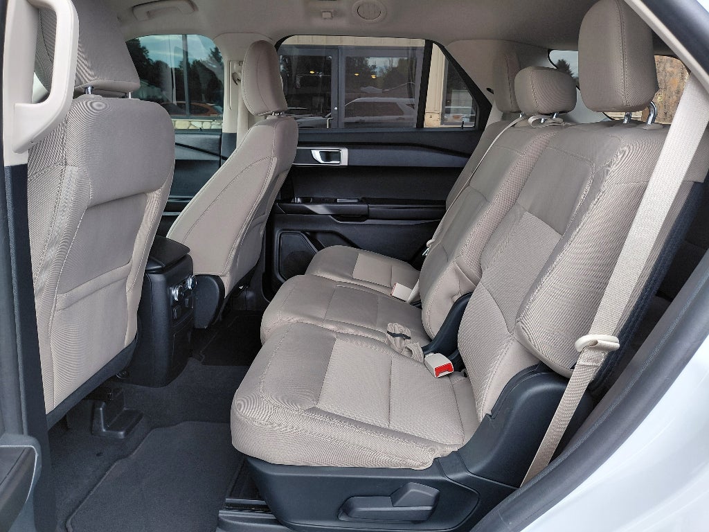 2021 Ford Explorer Base