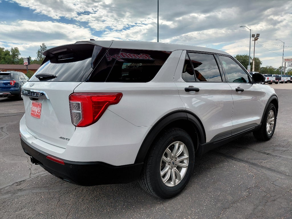 2021 Ford Explorer Base