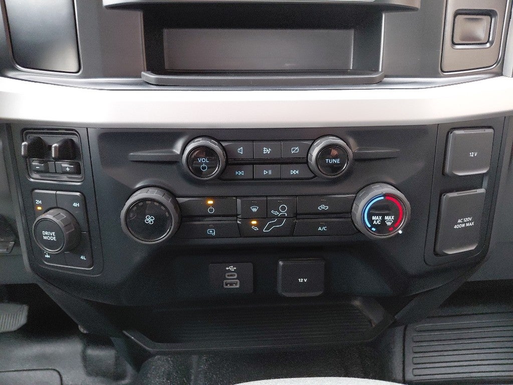 2023 Ford F-350 Base