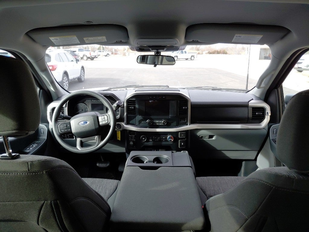 2023 Ford F-150 Base