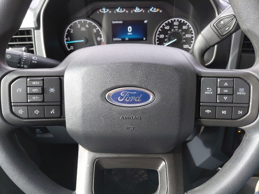 2023 Ford F-150 Base