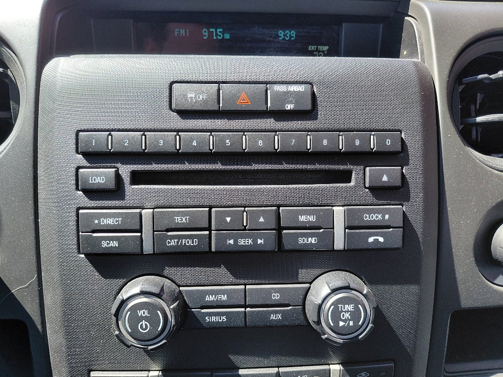 2014 Ford F-150 Base