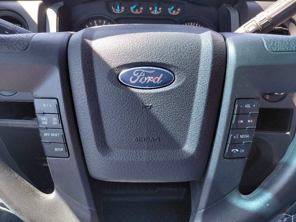 2014 Ford F-150 Base