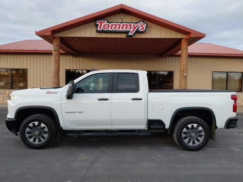 2024 Chevrolet Silverado Custom