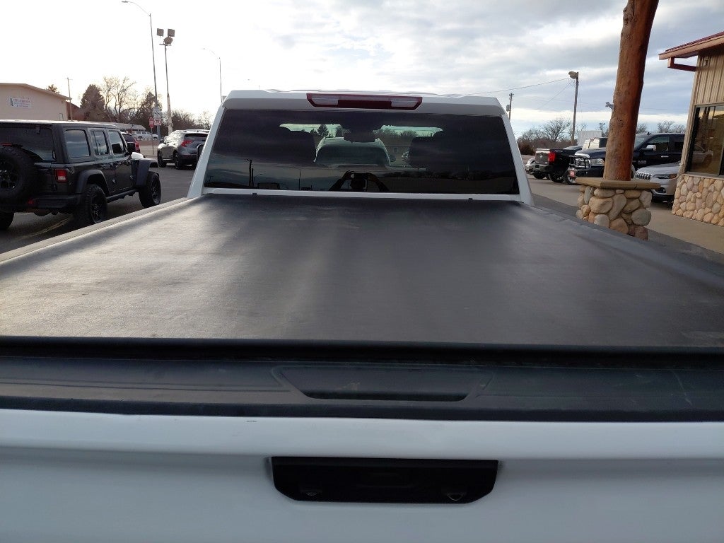 2024 Chevrolet Silverado Custom