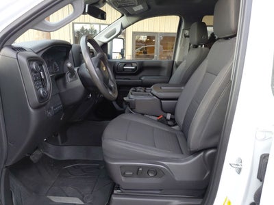 2024 Chevrolet Silverado Custom