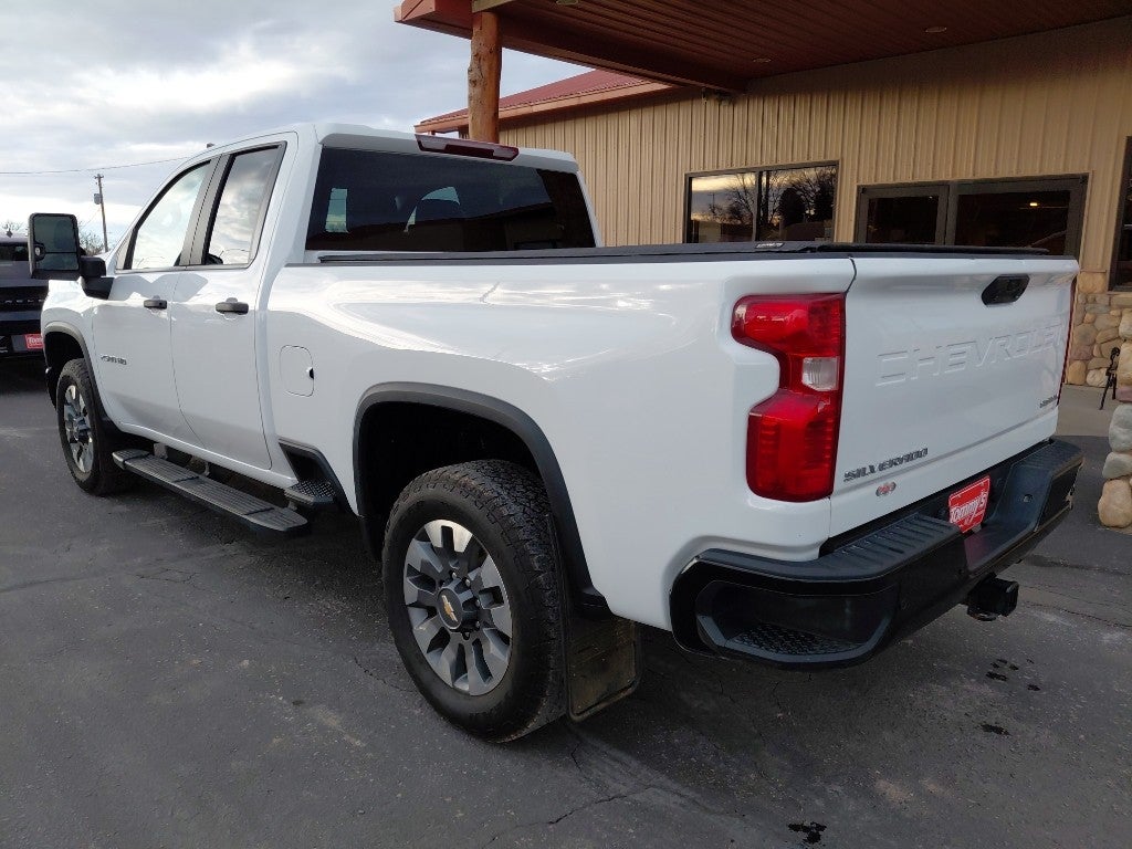 2024 Chevrolet Silverado Custom