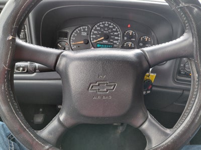 2002 Chevrolet Silverado Base