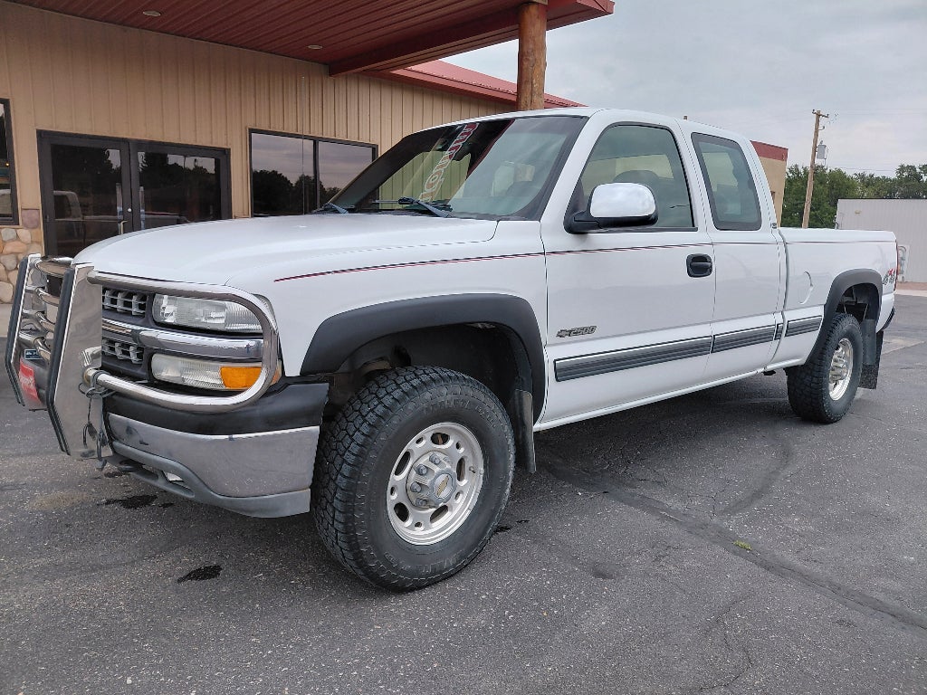 2002 Chevrolet Silverado Base