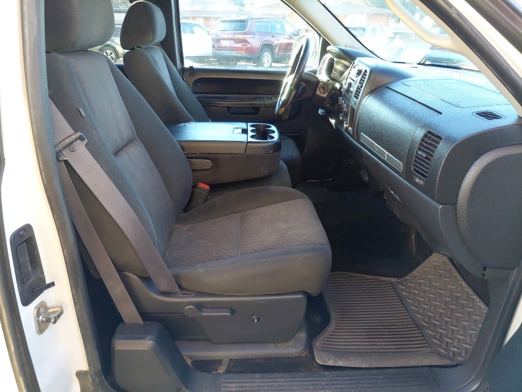 2011 Chevrolet Silverado LT