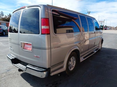 2005 GMC Savana Base