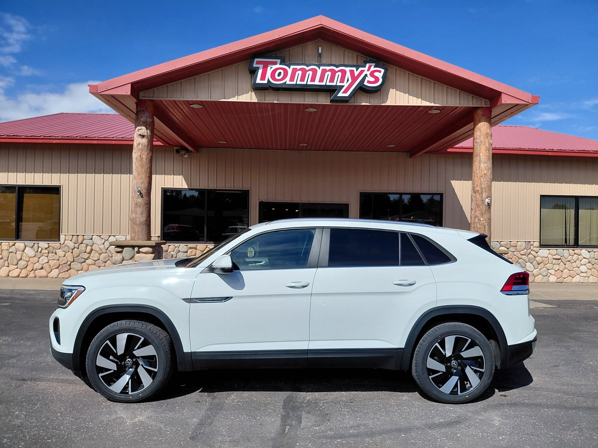 2025 Volkswagen Atlas Cross Sport SE w/Technology 4Motion