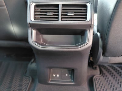 2025 Volkswagen Atlas Cross Sport SE w/Technology 4Motion